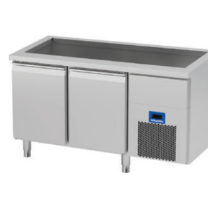 Refrigerated Counters With Basin